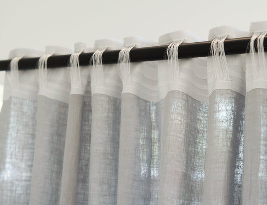 Linen curtain with multifunctional heading tape