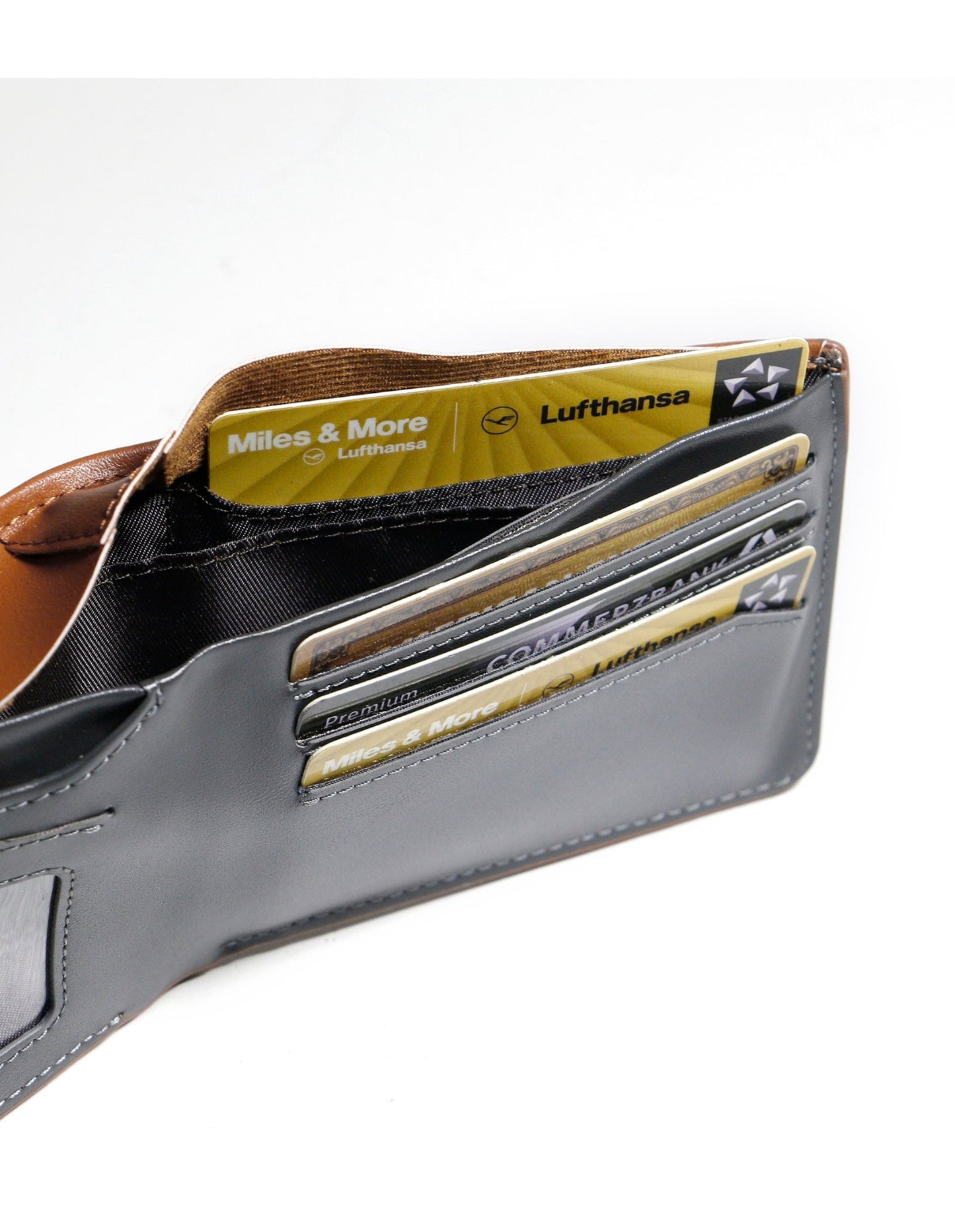 NEWTOWN Wallet - Tan