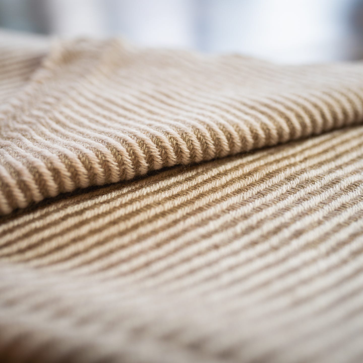 Kaschmirschal braun mit Streifenmuster/ gestreift