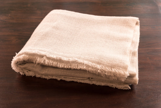 Kaschmirdecke hellgrau mit Karomuster/ kariert