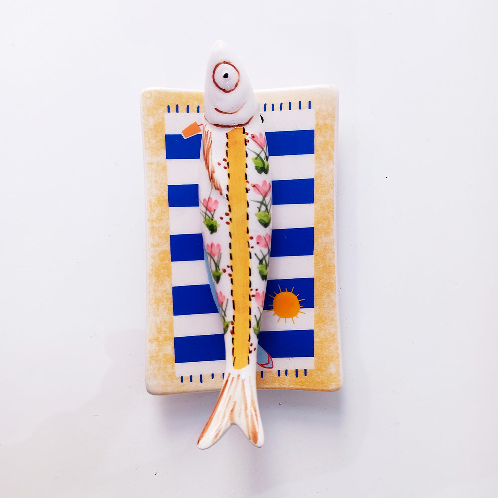 Ceramic soap dish - Sardine at the beach