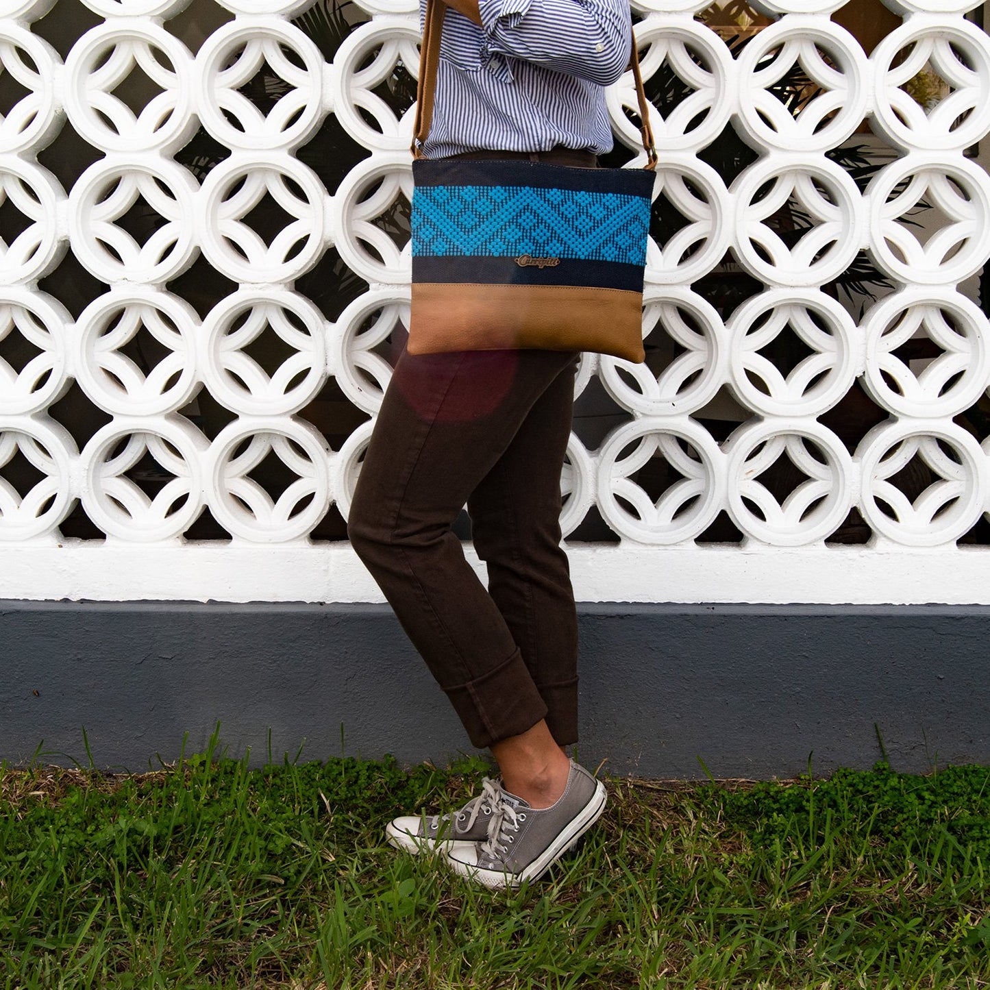 Cross-Body Bag in Camel Leather with Blue Stripe.