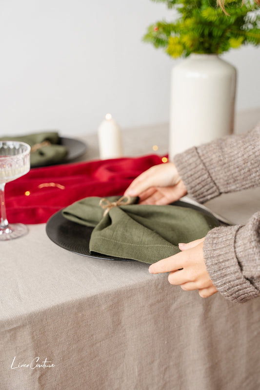 Christmas Moss Green Linen Dinner Napkins