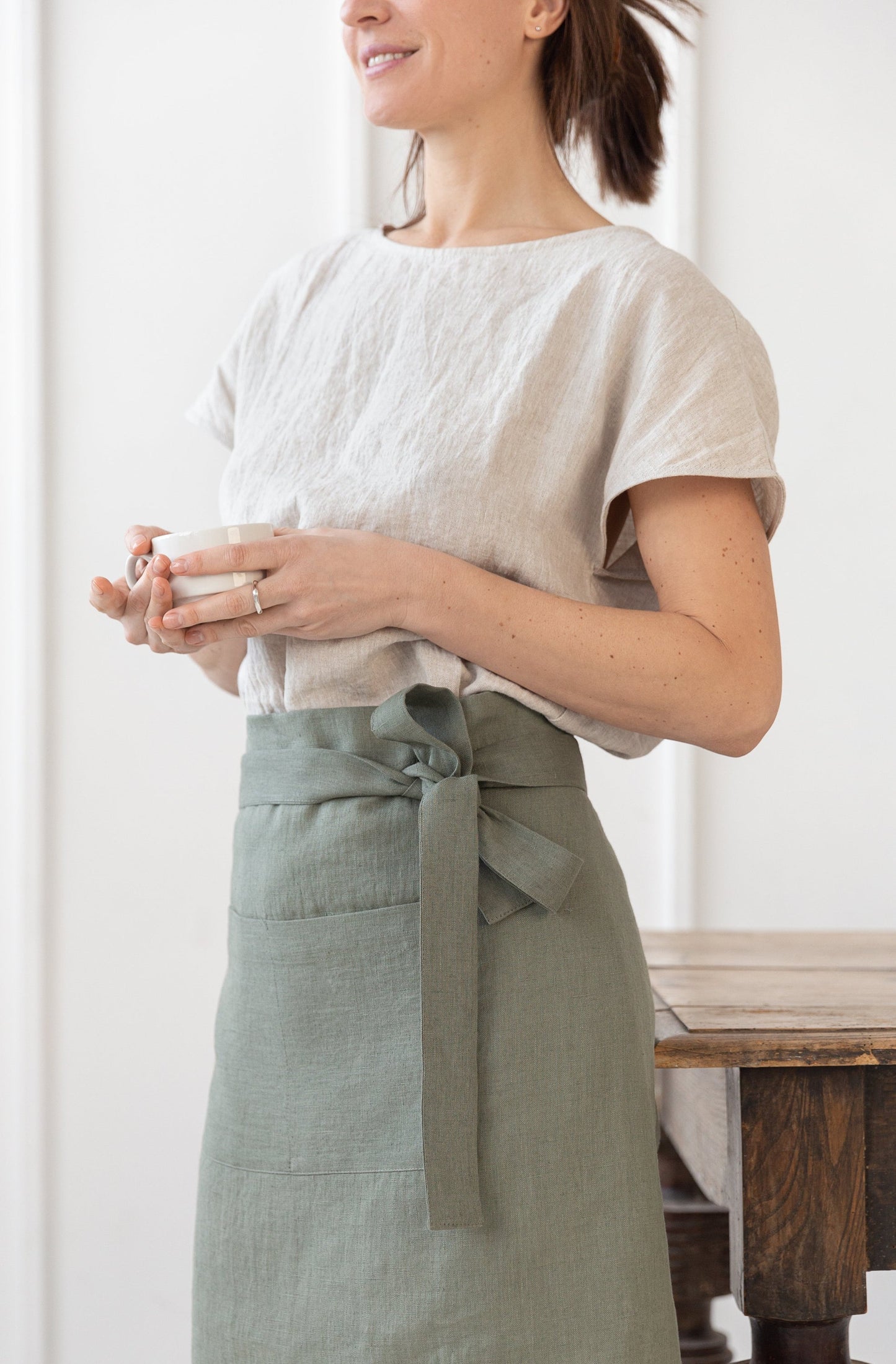 Pastel Plum linen waist apron
