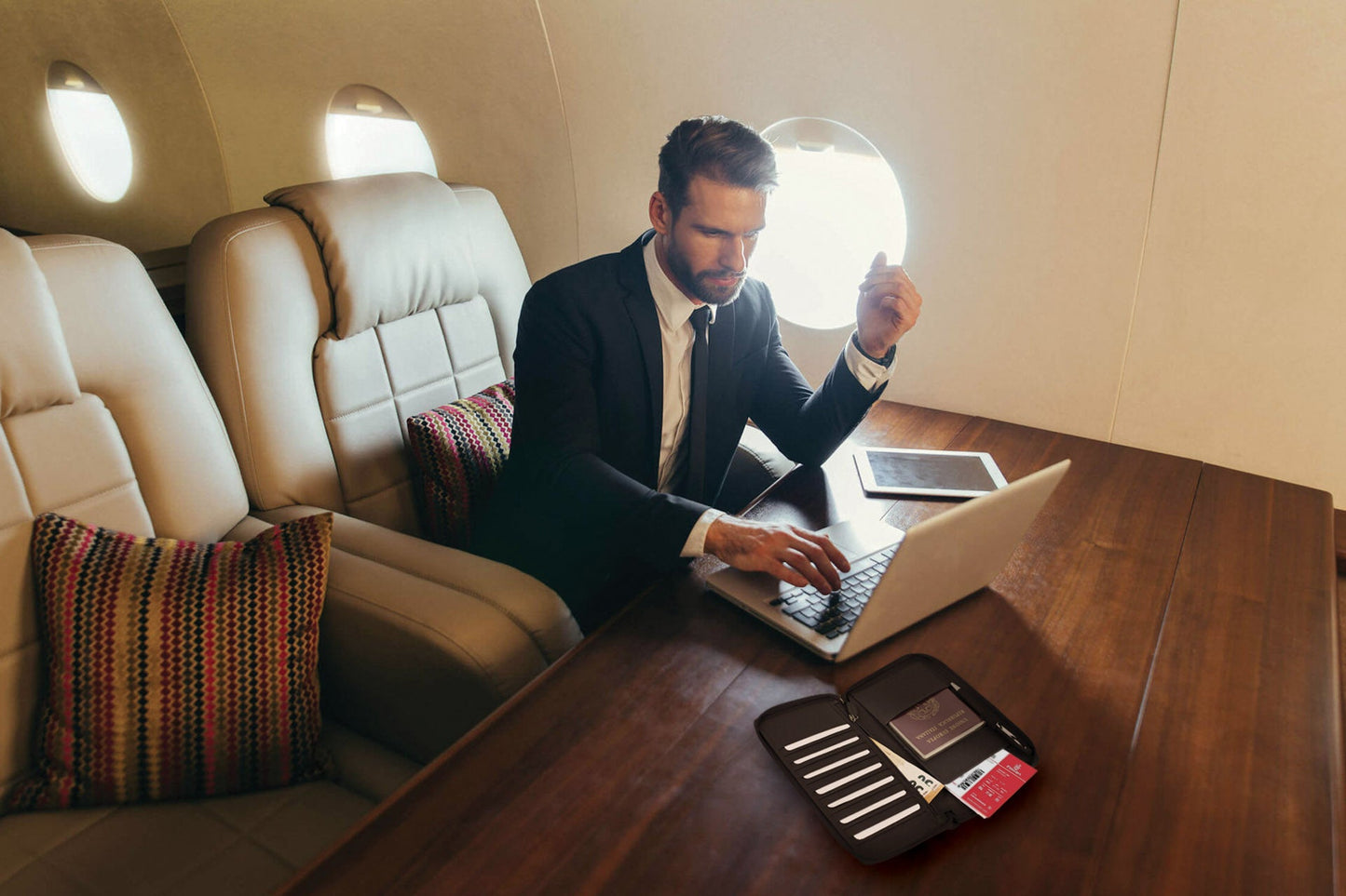 K0005DB | Portadocumenti da Viaggio in Vera Pelle pieno fiore, grana