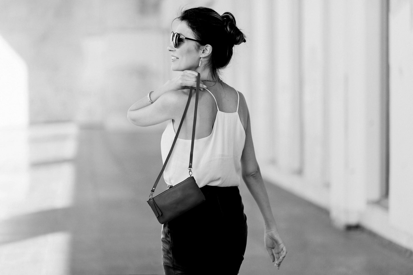 K0013AB | Tracollina Donna in Vera Pelle pieno fiore, con leggera