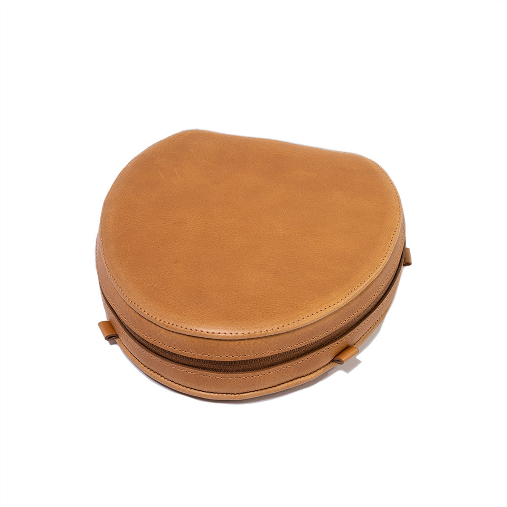 Leather Case for AirPods Max (Mahogany)