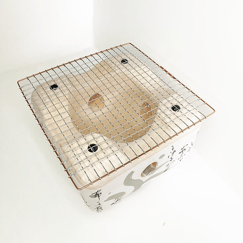 Barbecue japonais de table et charbon végétal