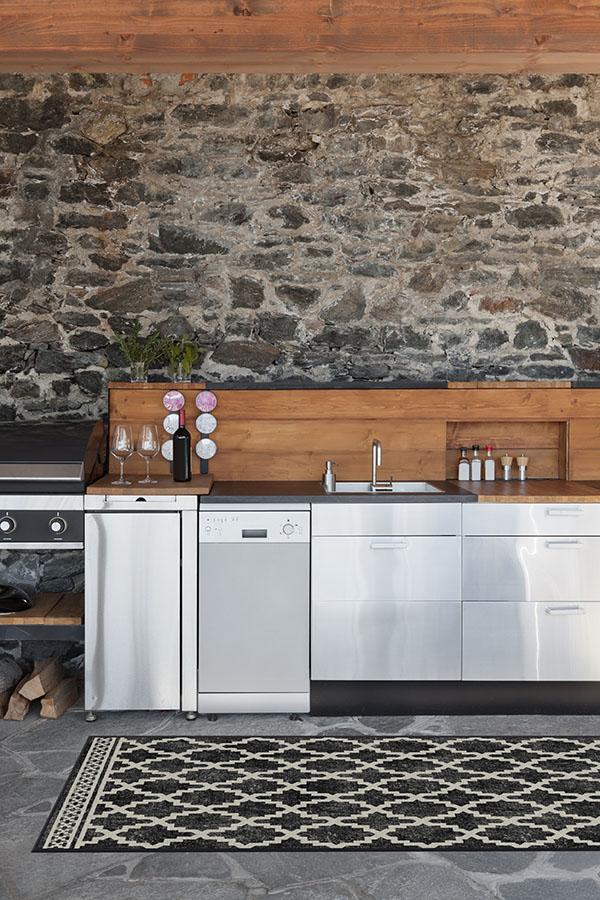 Outdoor Cleo Trellis Black Rug