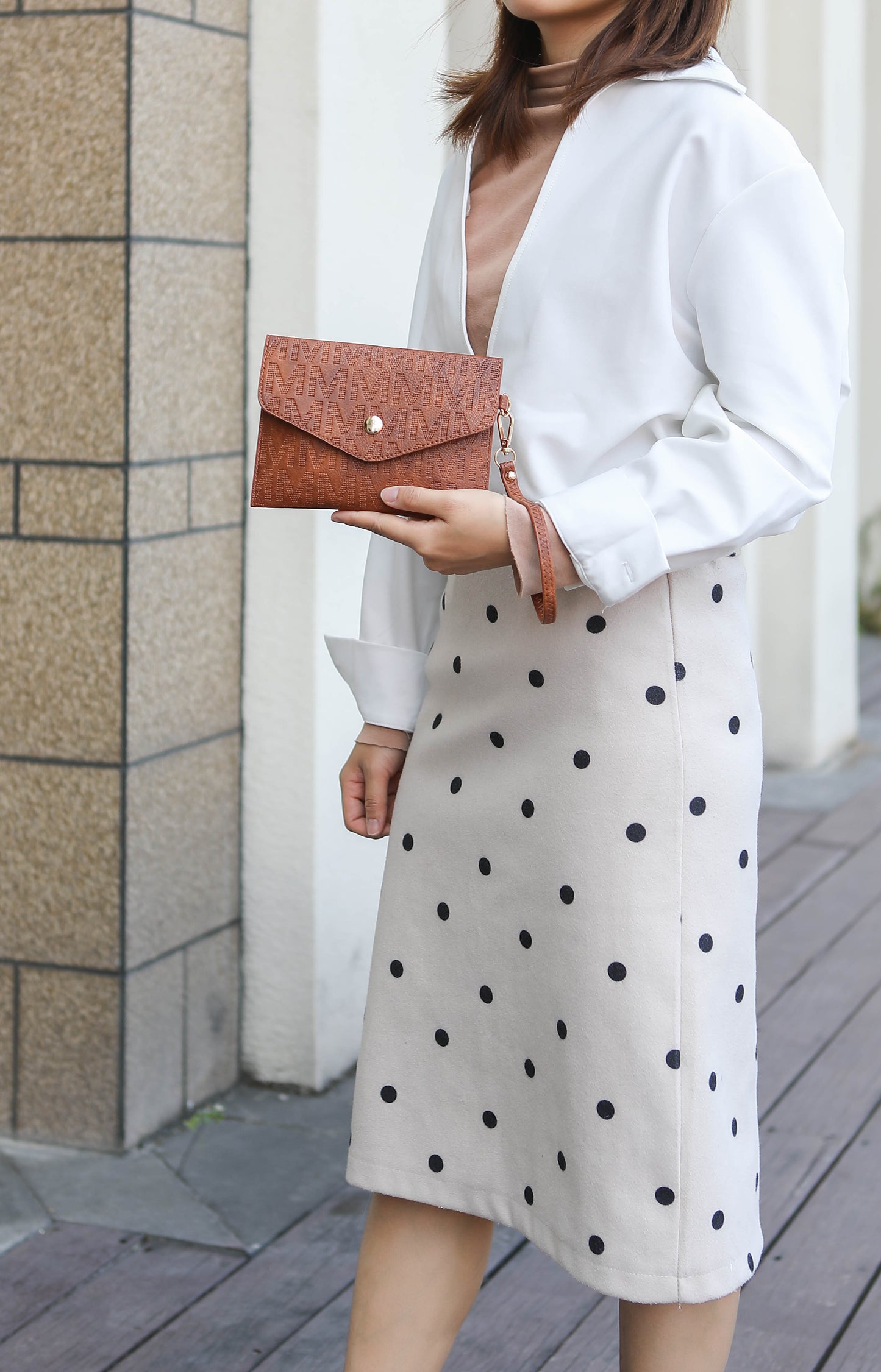 Edelyn embossed M Signature 4 PCS Tote Set