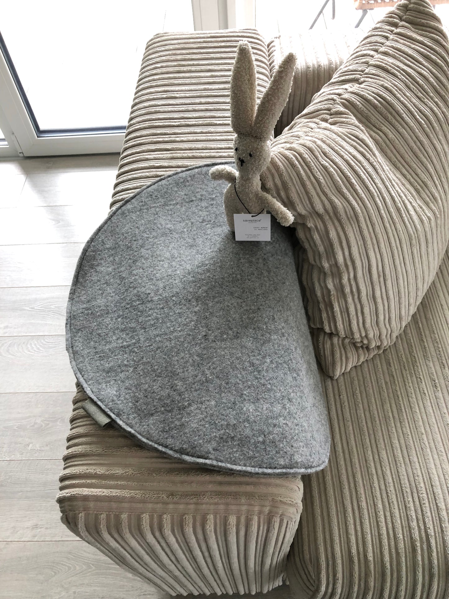 Saveplace® Round Pet Bed 'FULL MOON' -  2 Sizes