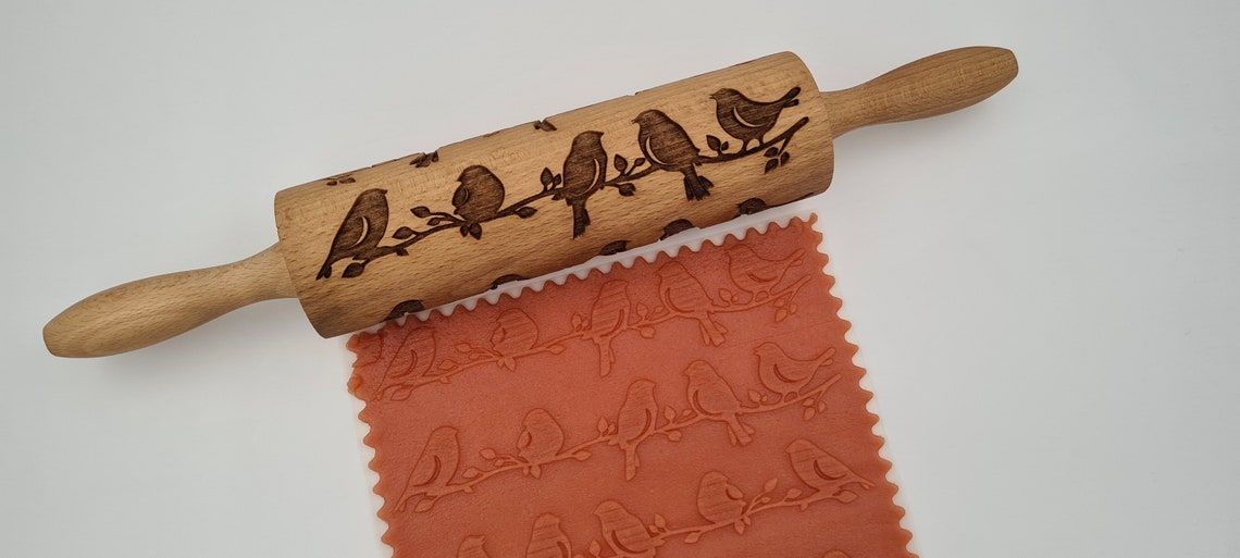 Engraved Rolling Pin Natural Wood Folk Kitchen Pins Handmade - Birds