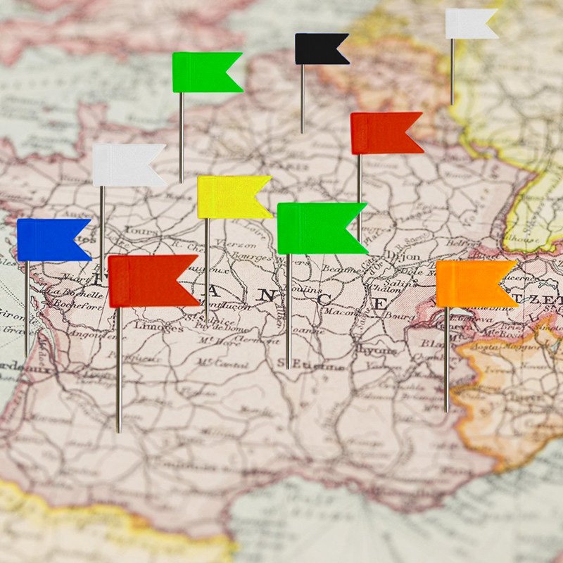 Colorful Flags Push Pins