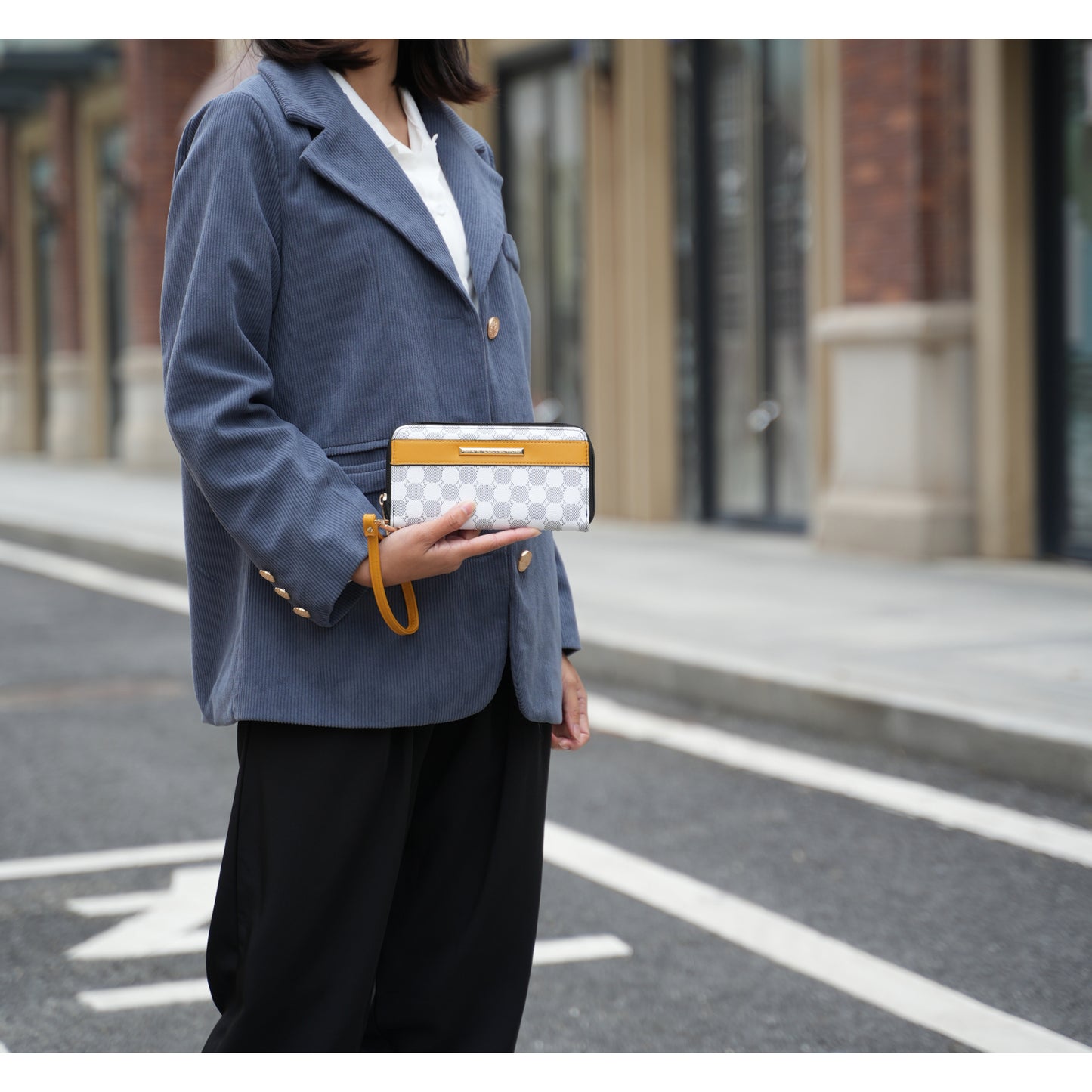 Xenia Circular Print Tote Bag with Wallet