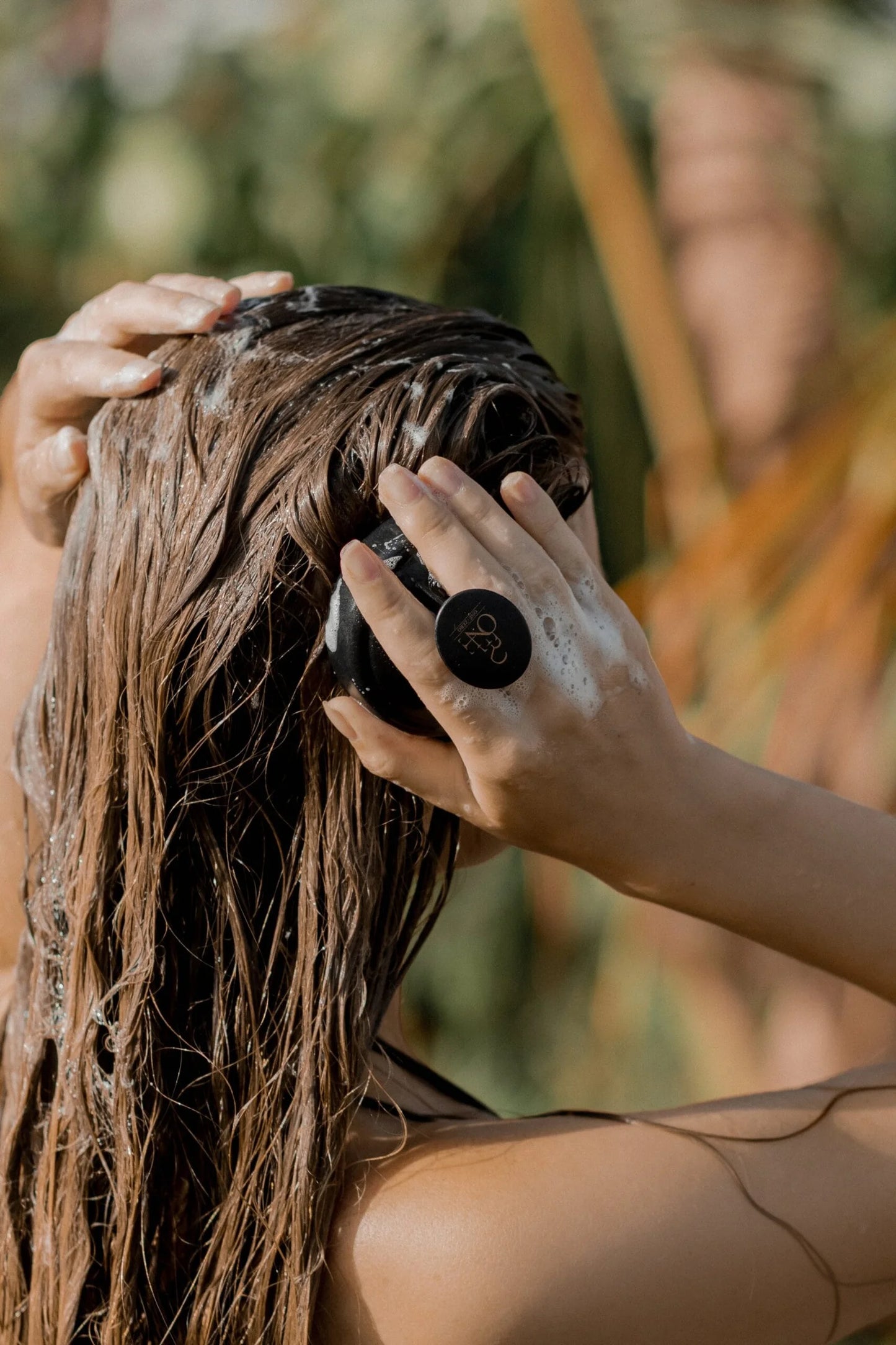 Compressed Straw Scalp Massage Brush with Silicone Bristles