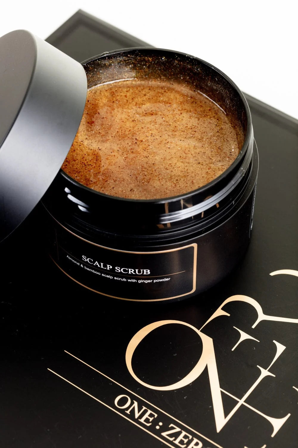 Scalp Scrub – Almond & Bamboo with Ginger