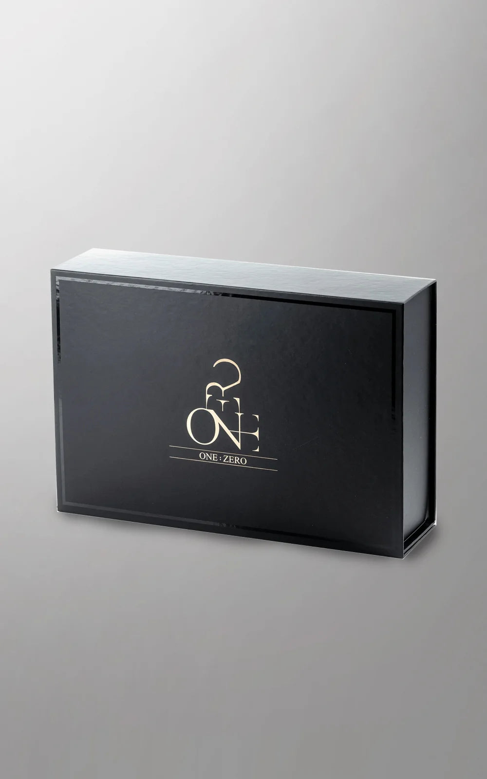ONE:ZERO Gift Box – Perfect for Presenting Your Products