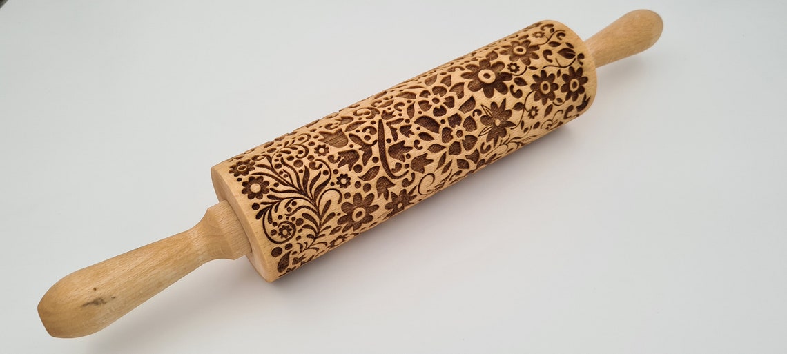 Engraved Rolling Pin Natural Wood Folk Kitchen Pins Handmade - Flower
