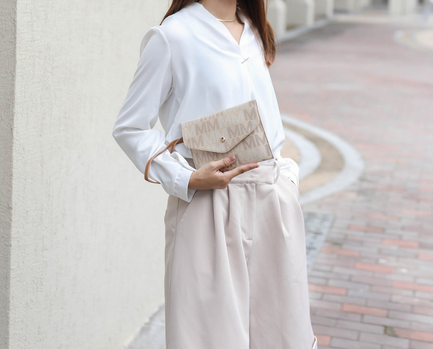 Hattie 3-in-1 Tote Bag M Signature