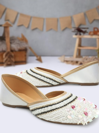 Retro Walk Embellished Round Toe Mojaris(Color-White)(Size-37)