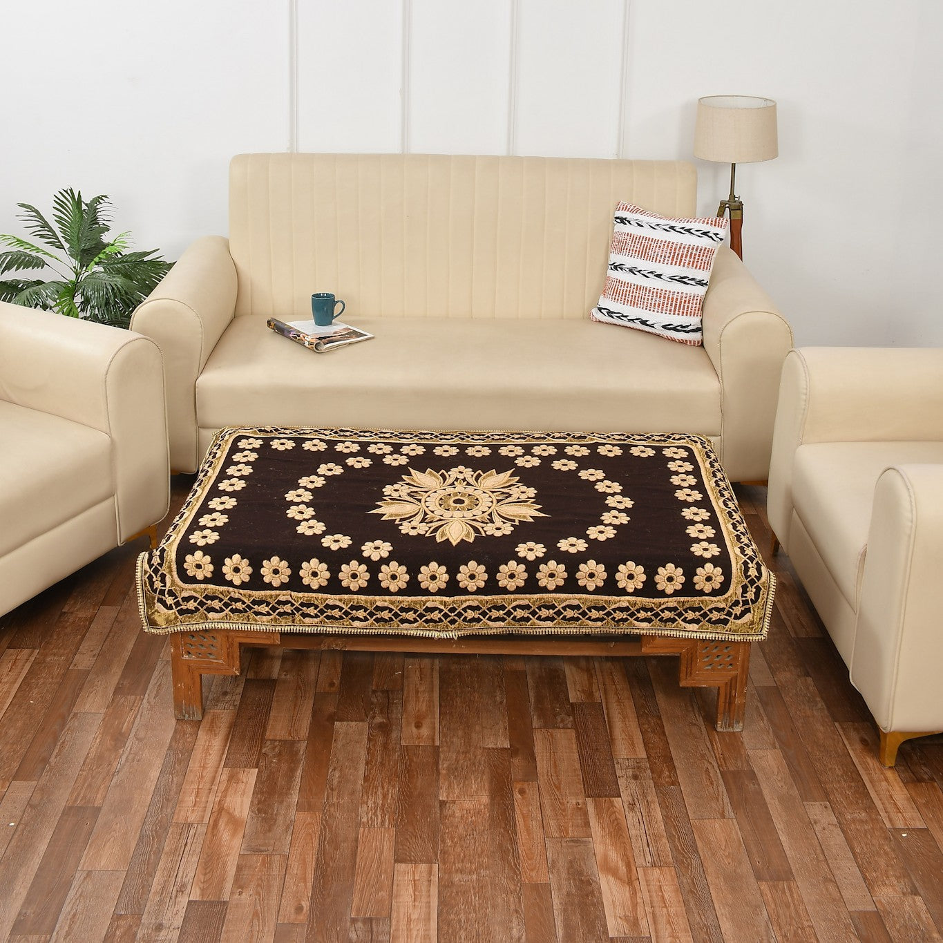 Attractive Floral Self Design Cotton 4 Seater Center Table Cover