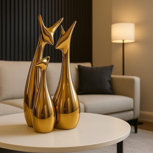 Modern Golden Giraffe Family Sculptures – Luxury Decorative Figurines