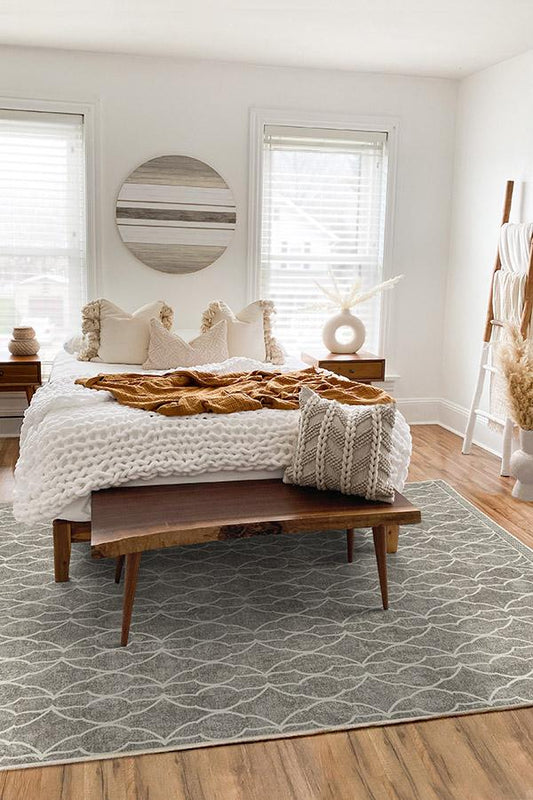 Grogu™ Trellis Ash Grey Tufted Rug