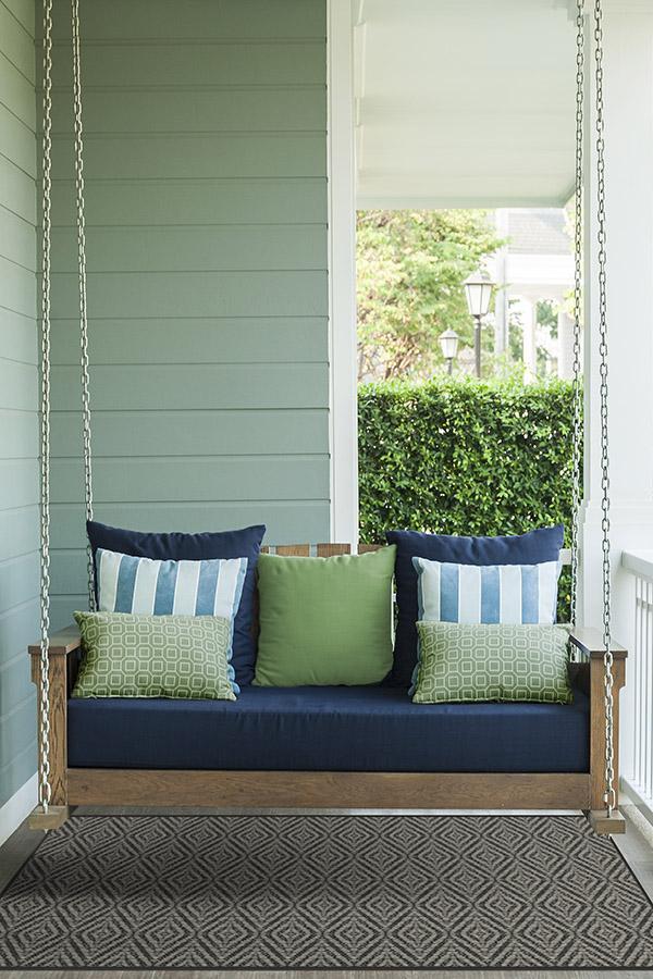 Outdoor Halo Diamond Black Rug