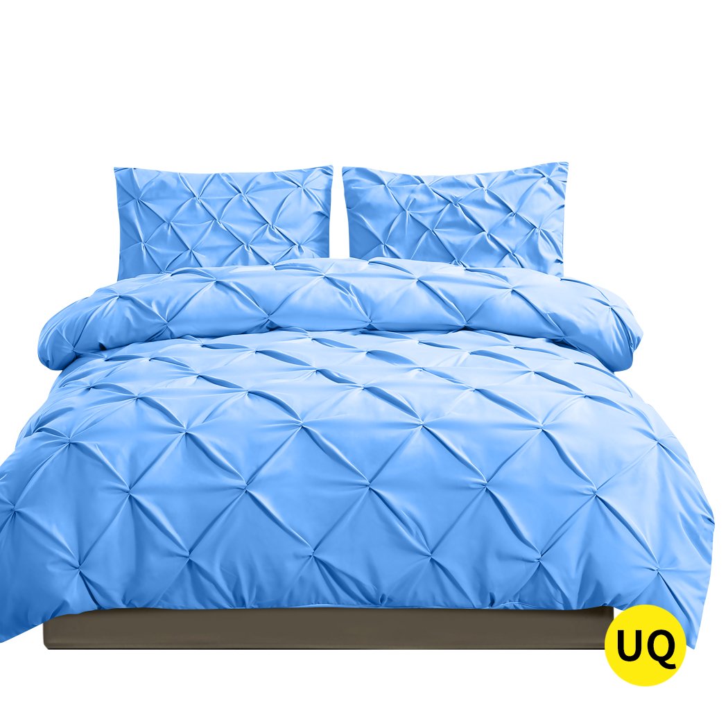 DreamZ Diamond Pintuck Duvet Cover and Pillow Case Set in UQ Size in