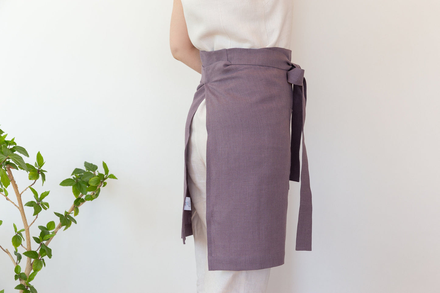 Lemon linen waist apron