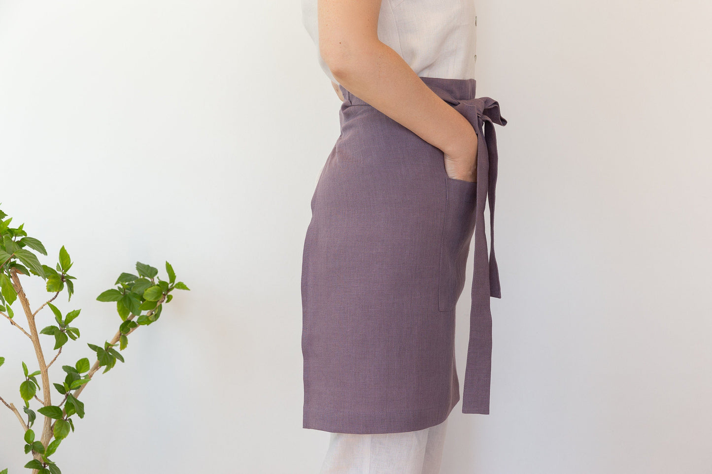Pastel Plum linen waist apron