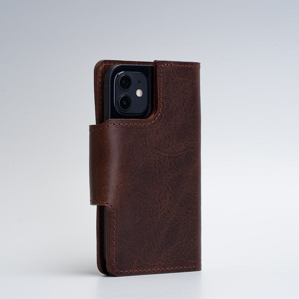 Leather folio wallet with Magsafe 1.0 - SALE