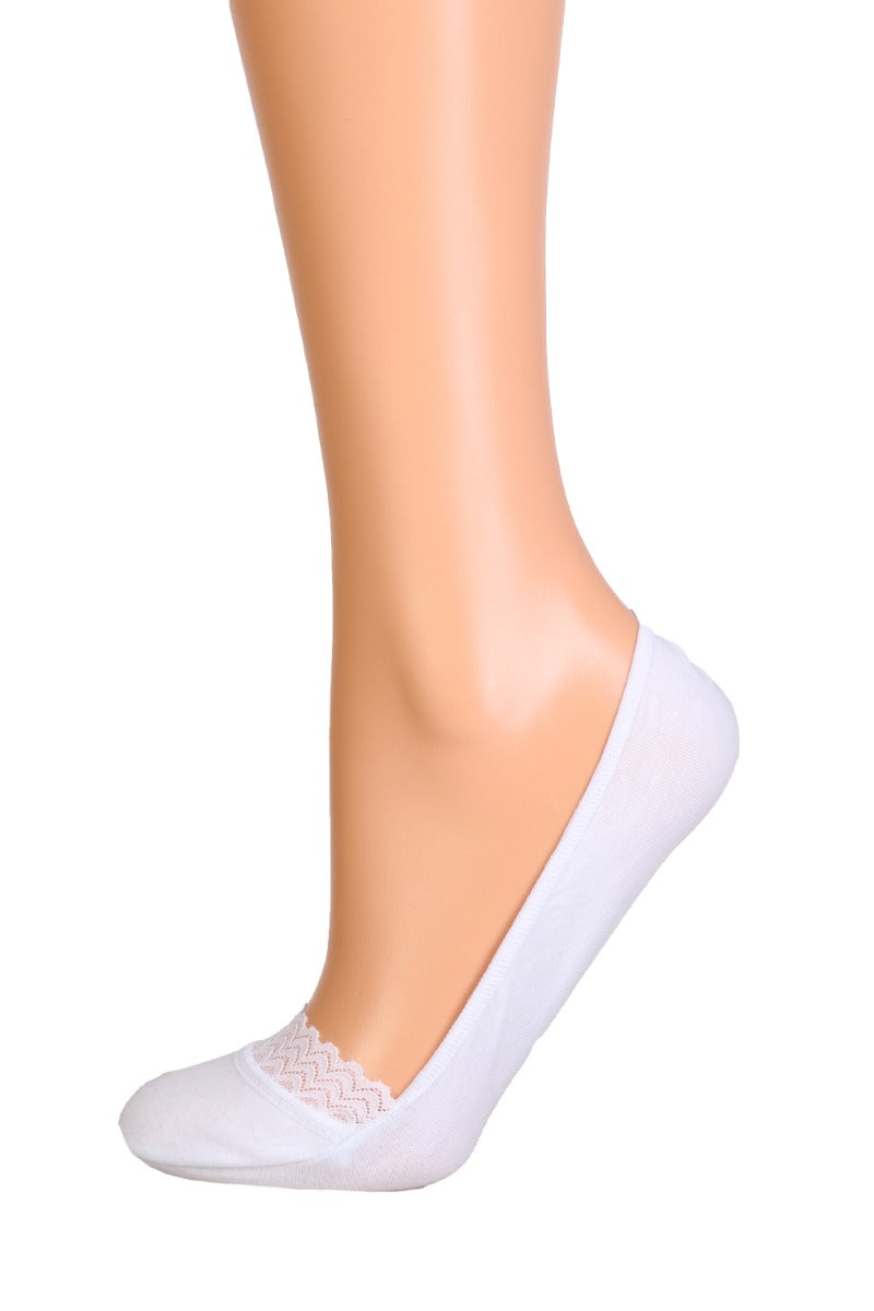 MERLETTO white footies with a lace edge