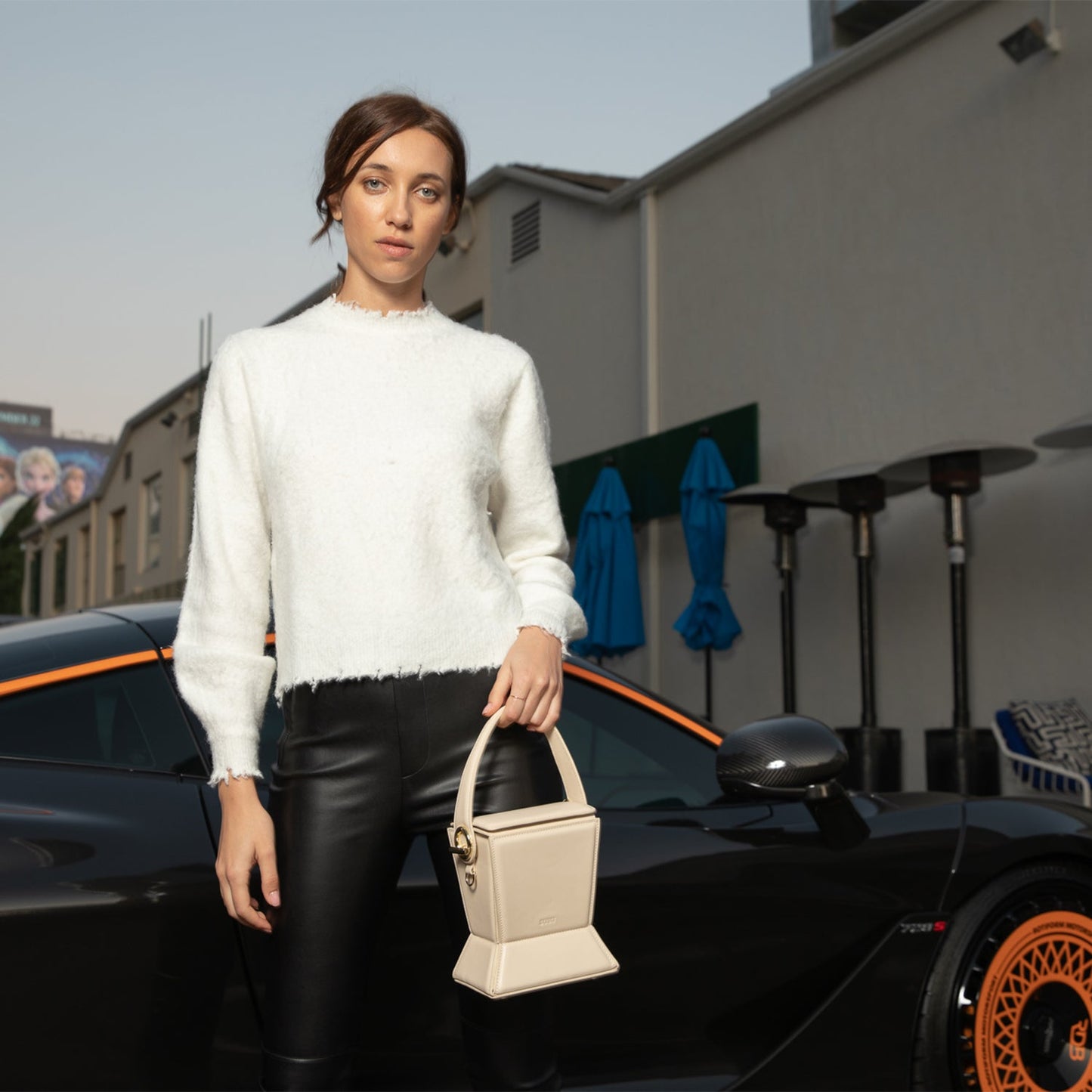 SUSU Cream Leather Bucket Bag Off White Unique Leather Crossbody Purse