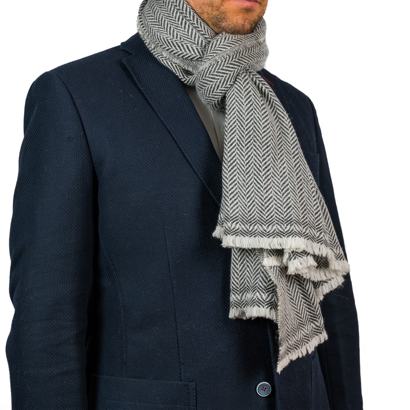 Kaschmirschal grau mit kleinem Fischgrätenmuster