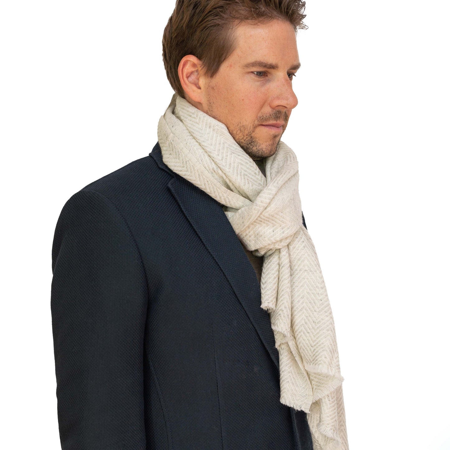 Kaschmirschal weiss-grau mit mittelgroßem Fischgrätenmuster