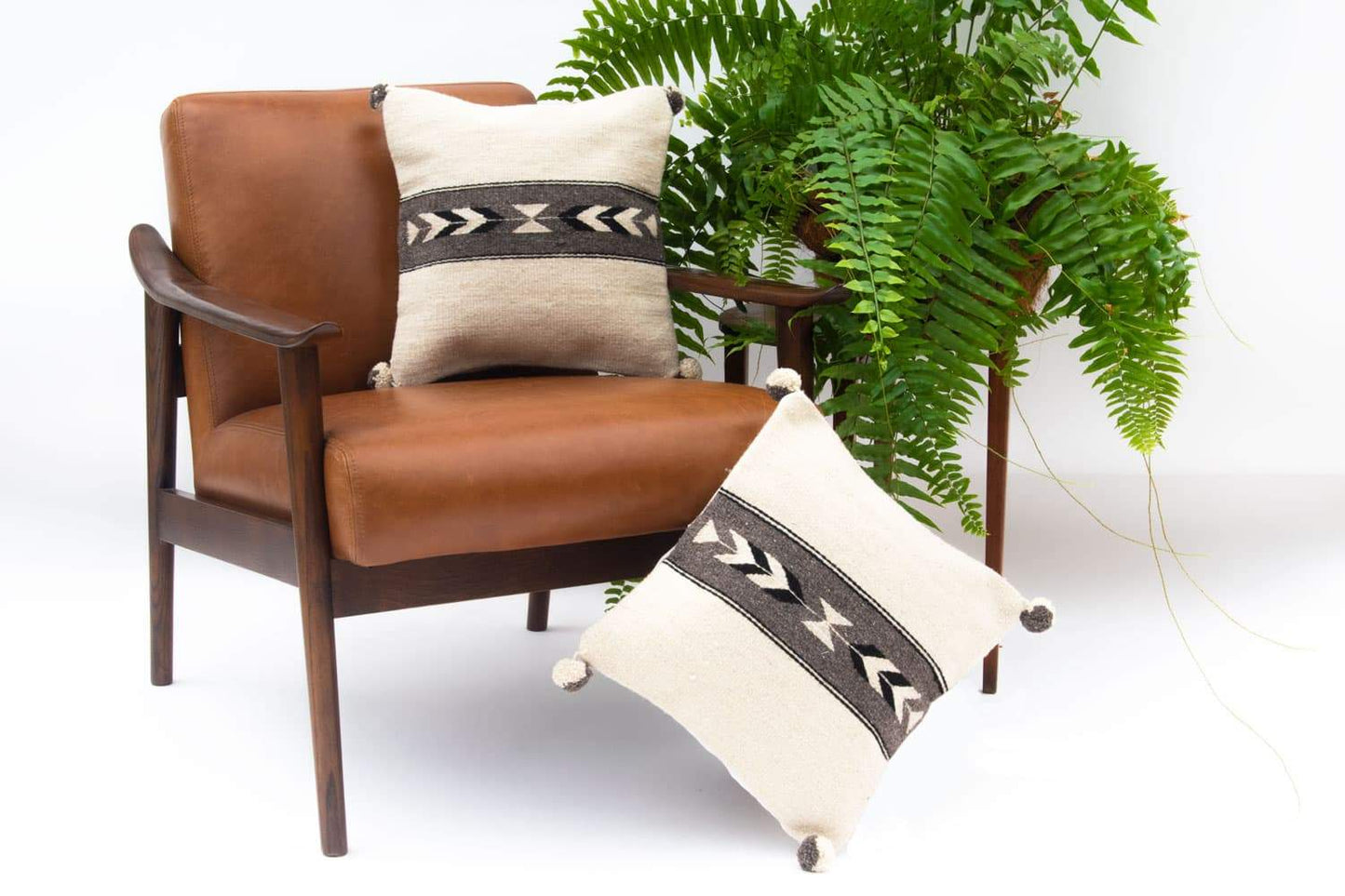 Neza Native American Style Pillow Cover
