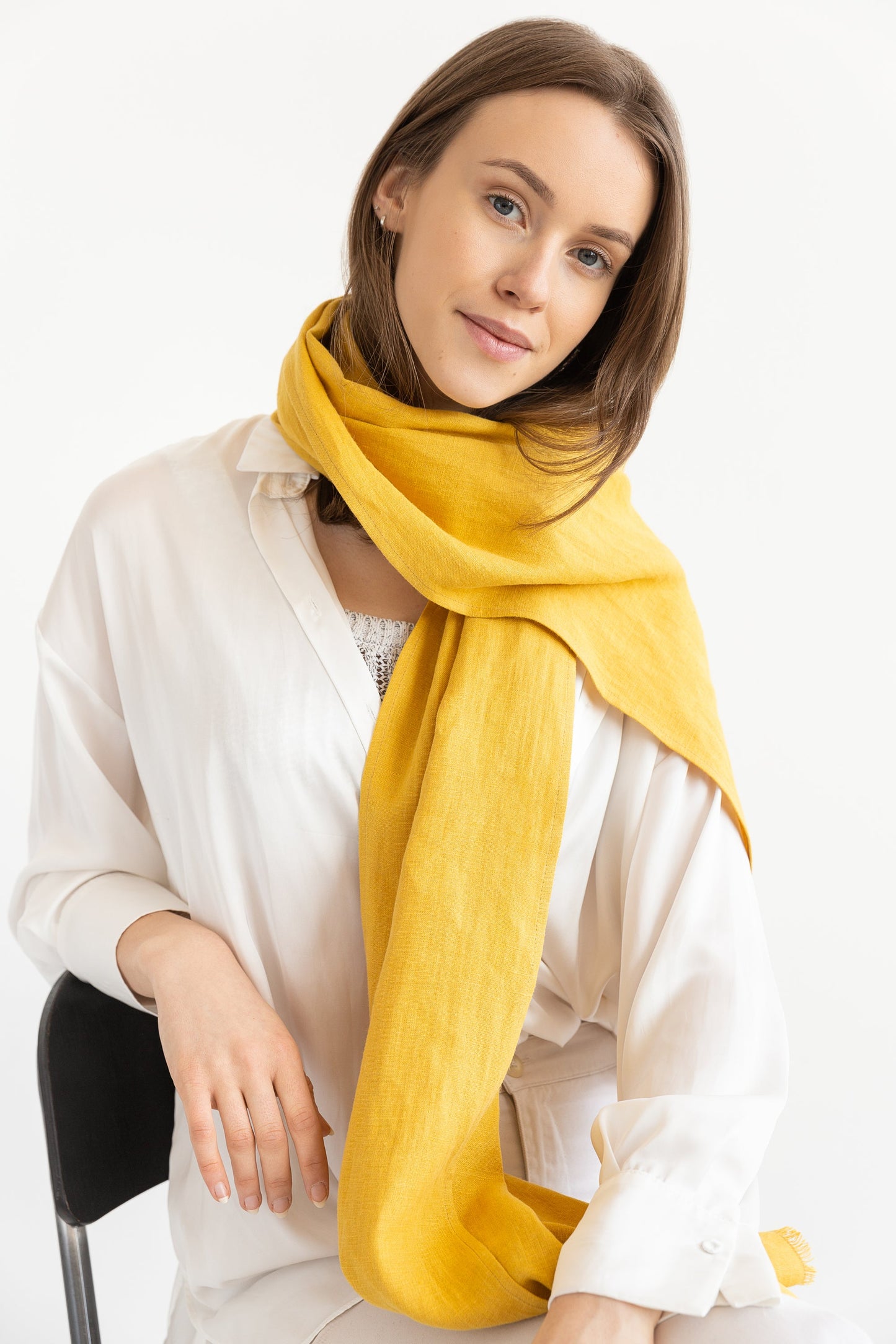 Pear linen scarf