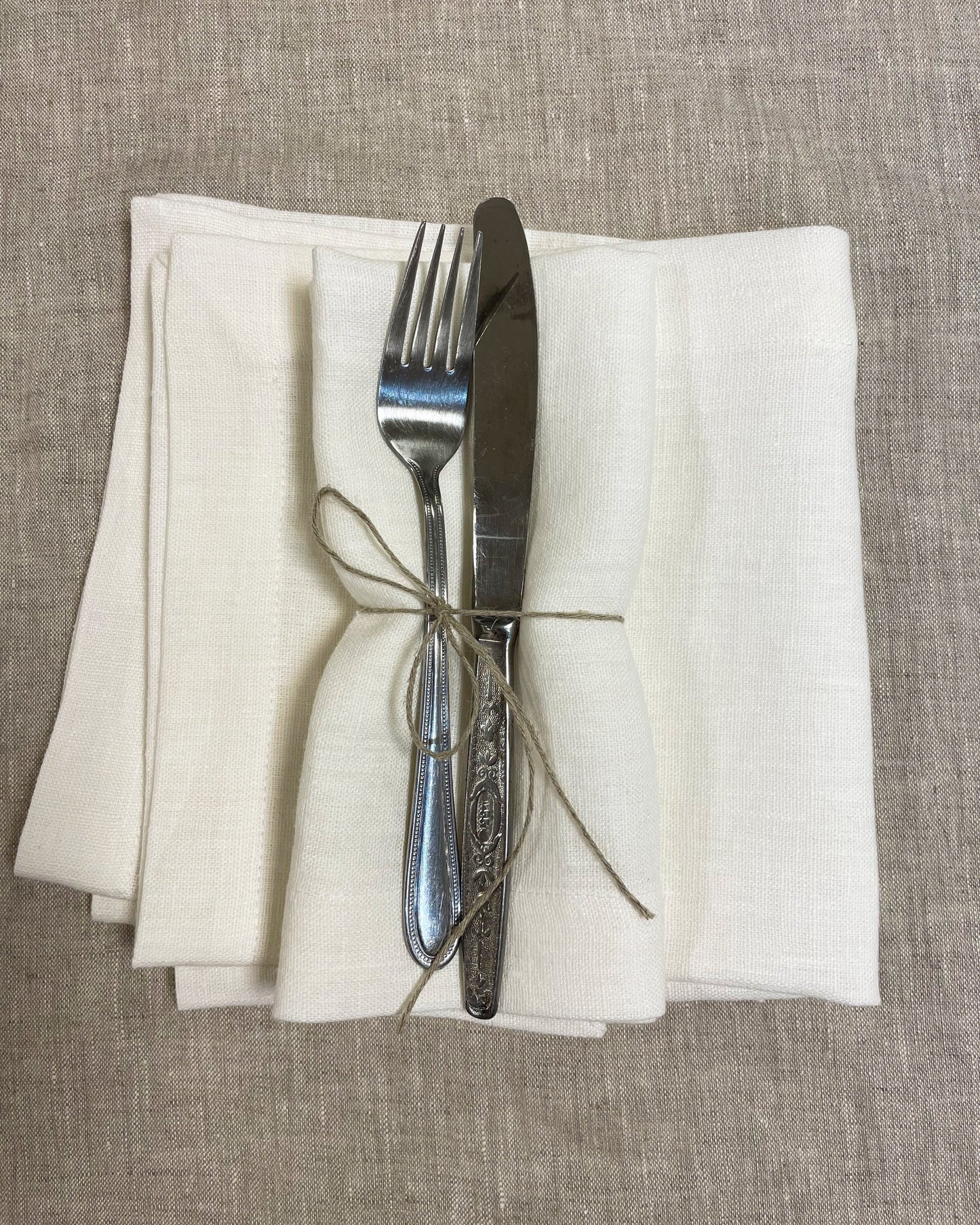 White linen napkins set, 250 gsm