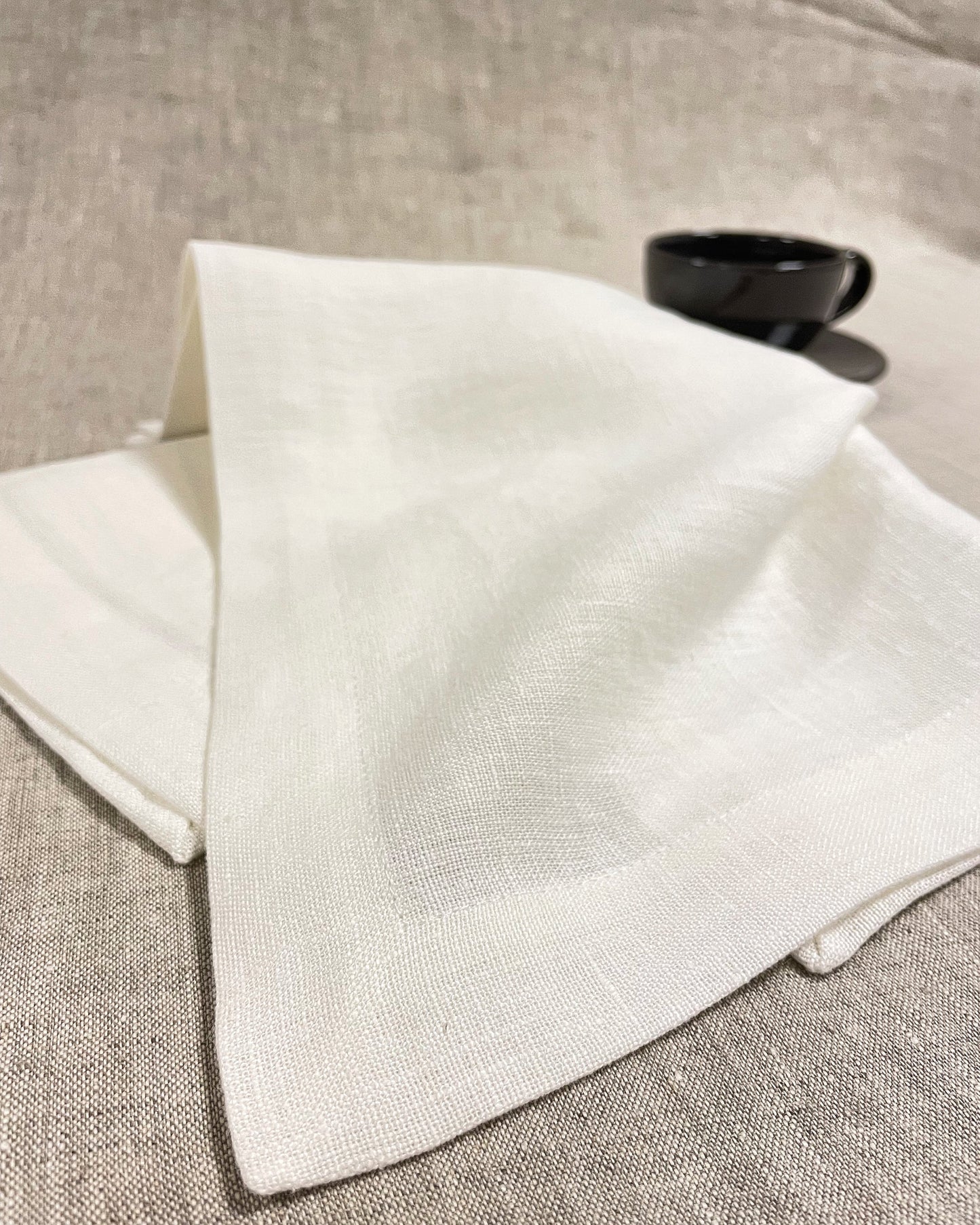 White linen napkins set, 250 gsm