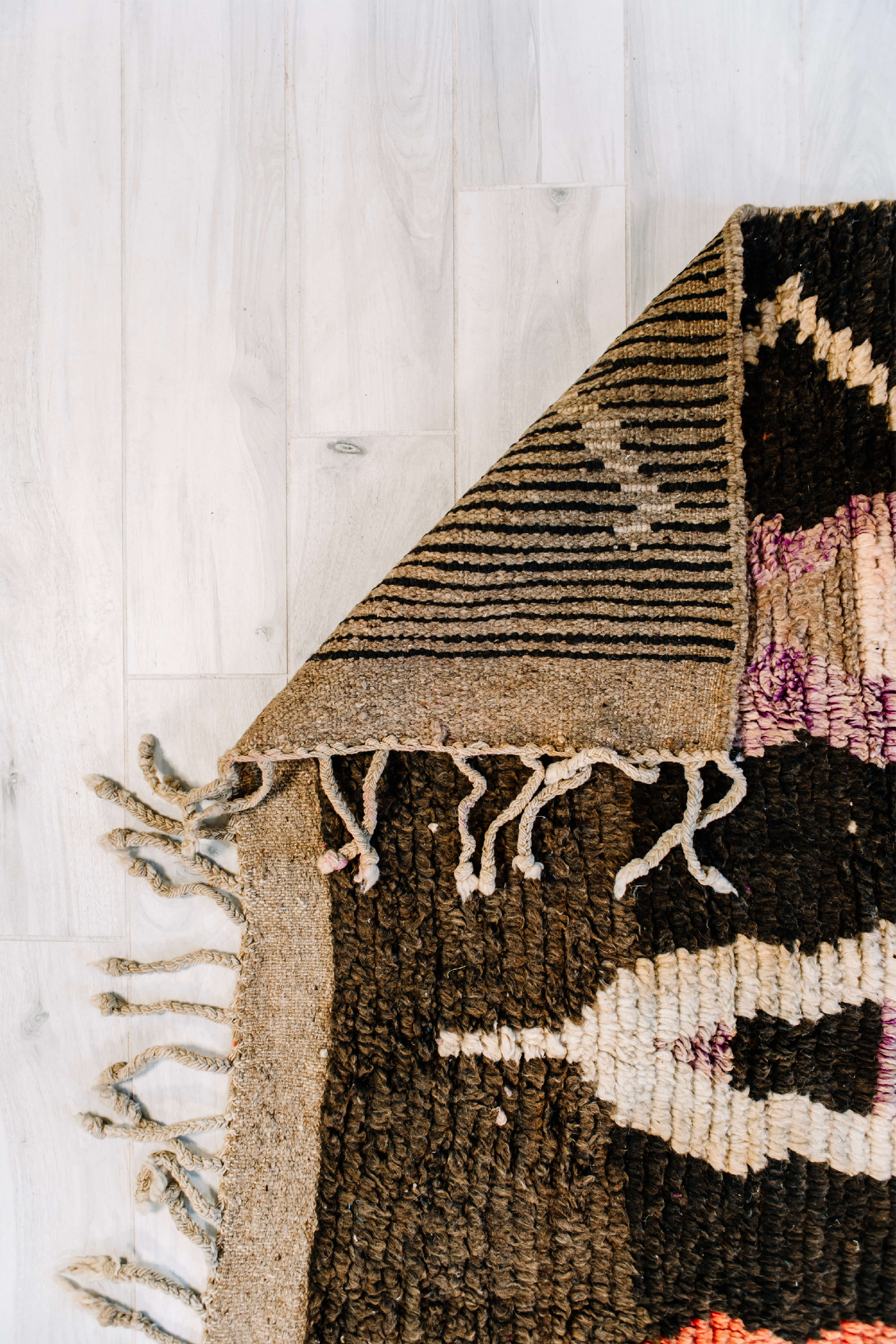 Love At First Vintage Moroccan Rug 5'x8' (Wool)