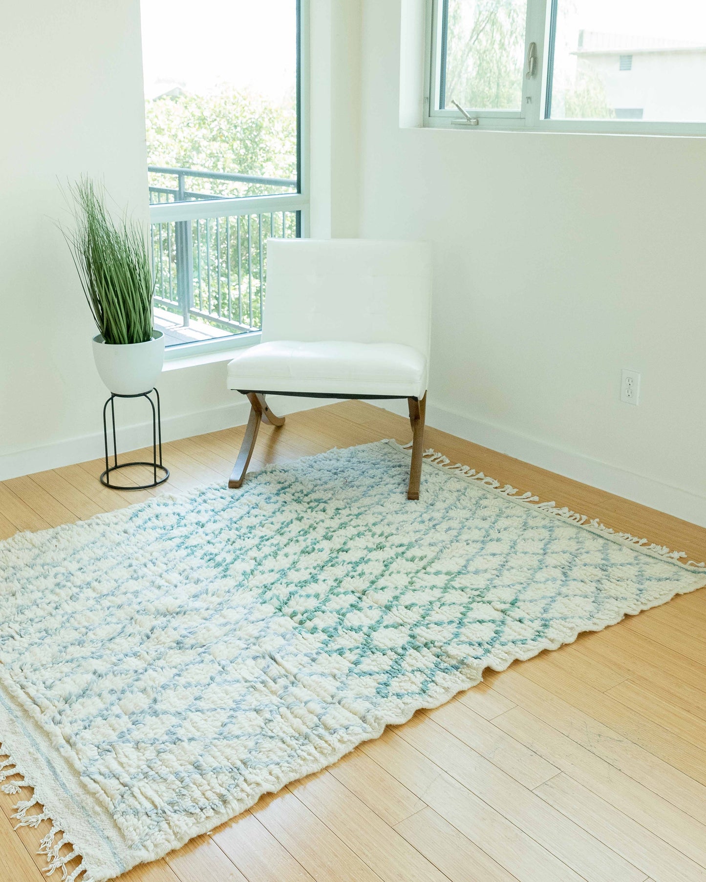 Mr. Nobody Vintage Moroccan Rug 4'11"x7'3" (Wool)