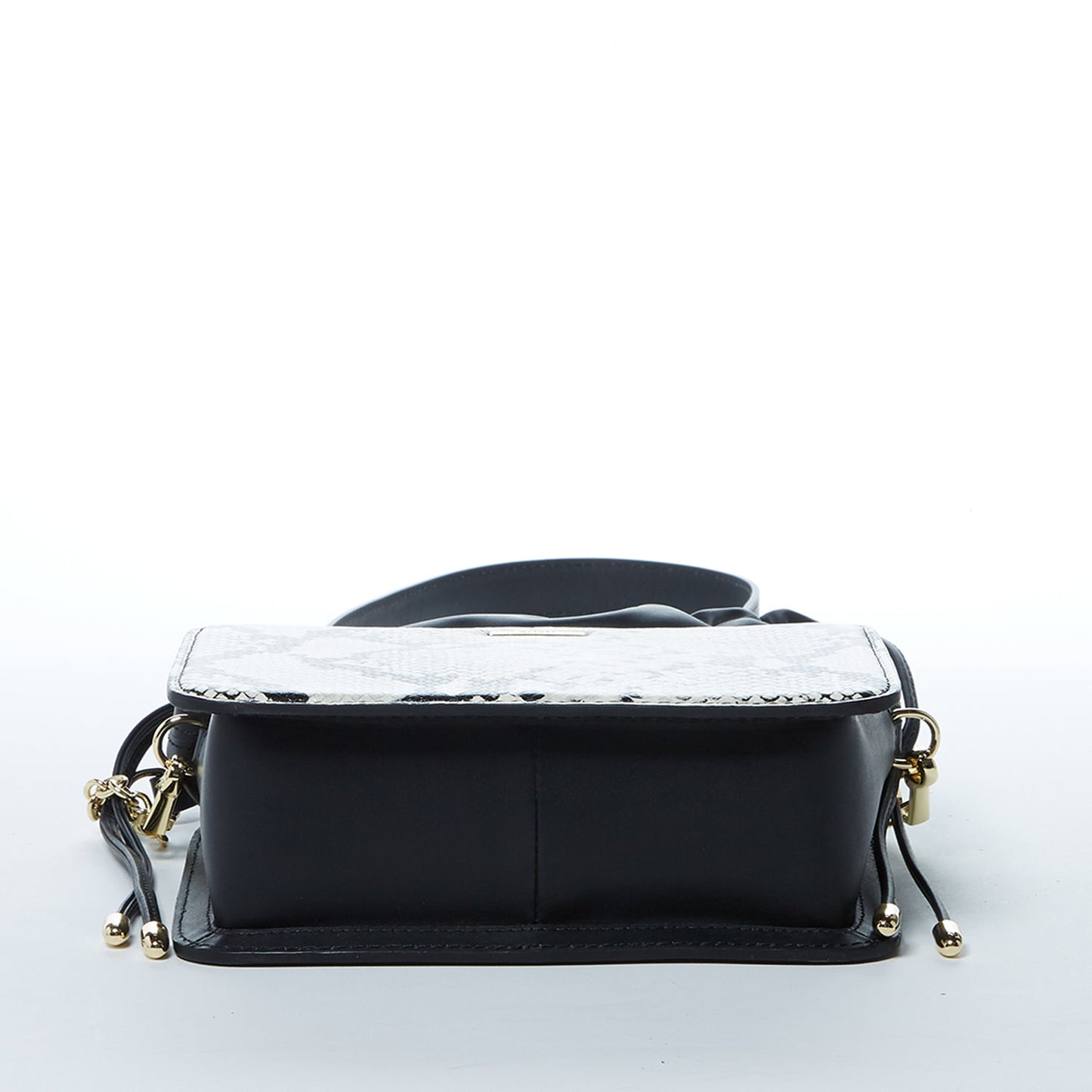 SUSU Leather Bucket Bag Black Purse Snakeskin Drawstring Design Medium