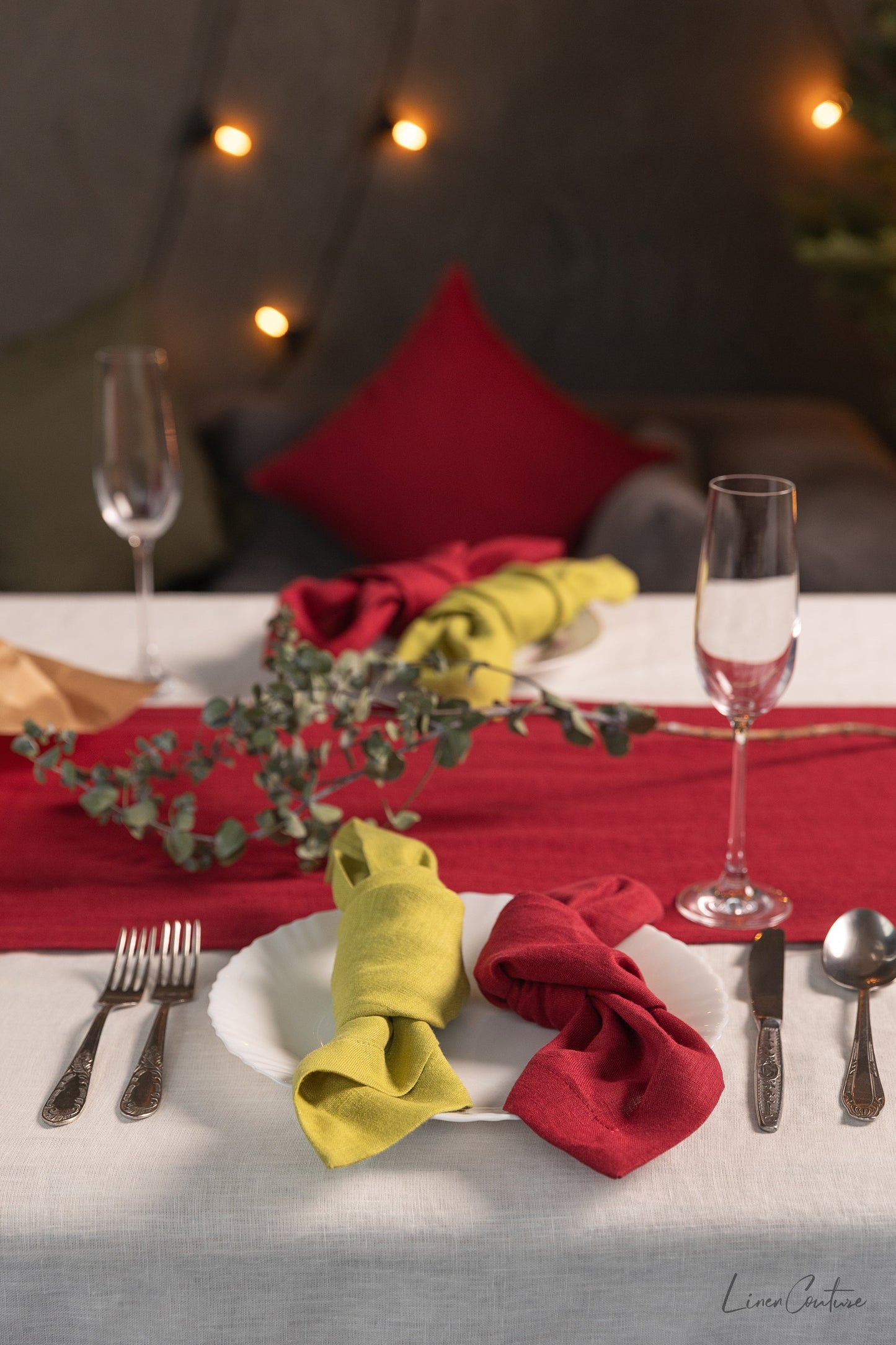 Christmas Cyclamen Red Linen Dinner Napkins