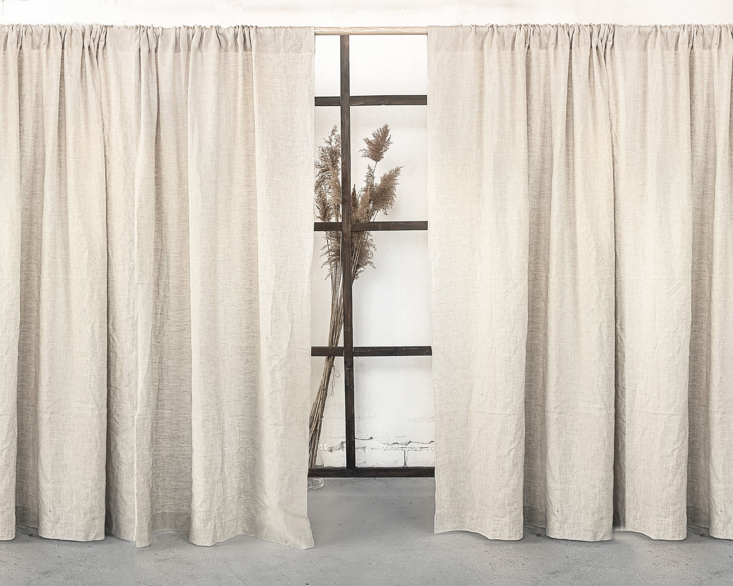 Natural light linen curtain with rod pocket