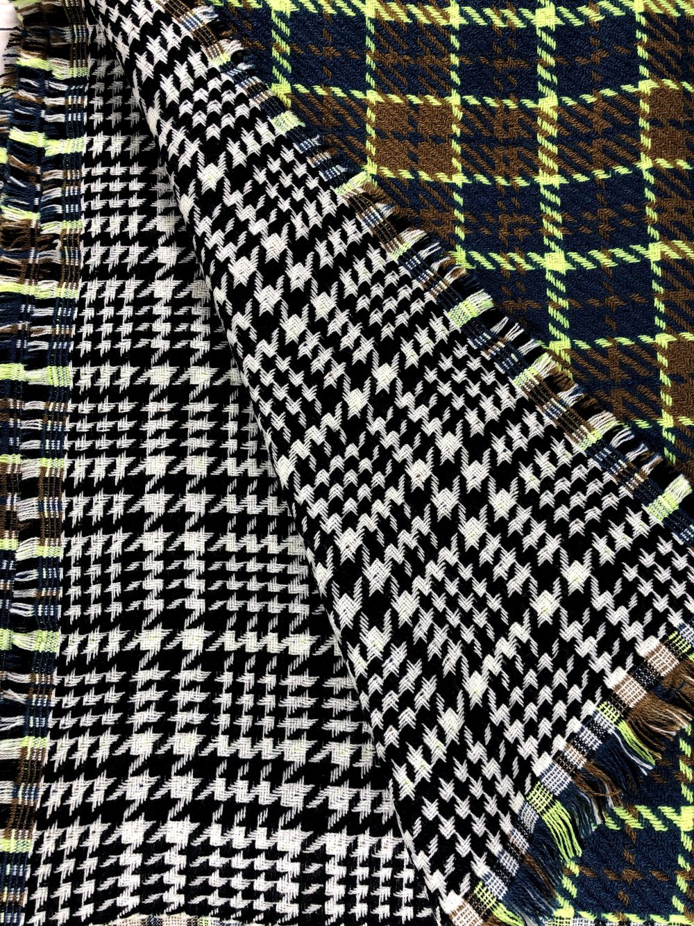 Green Tartan Pattern Blanket Scarf