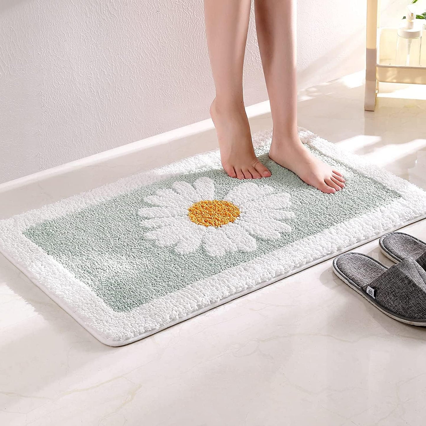 AIESY® – Live Beautiful ! Ultra Soft Microfiber Shaggy Bathroom Mats,