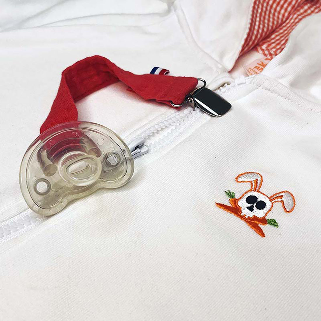 Organic Cotton Pacifier Clip - Strawberry