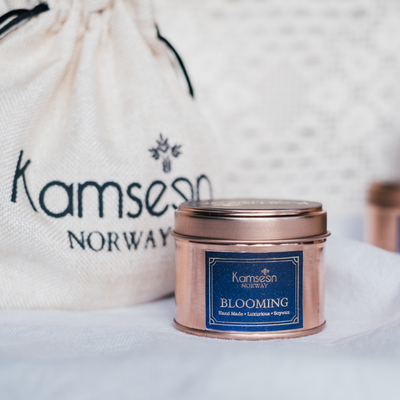 DUFTLYS BLOOMING- Damascan Rose, Beragamott & Rav- duft som Paris vår.