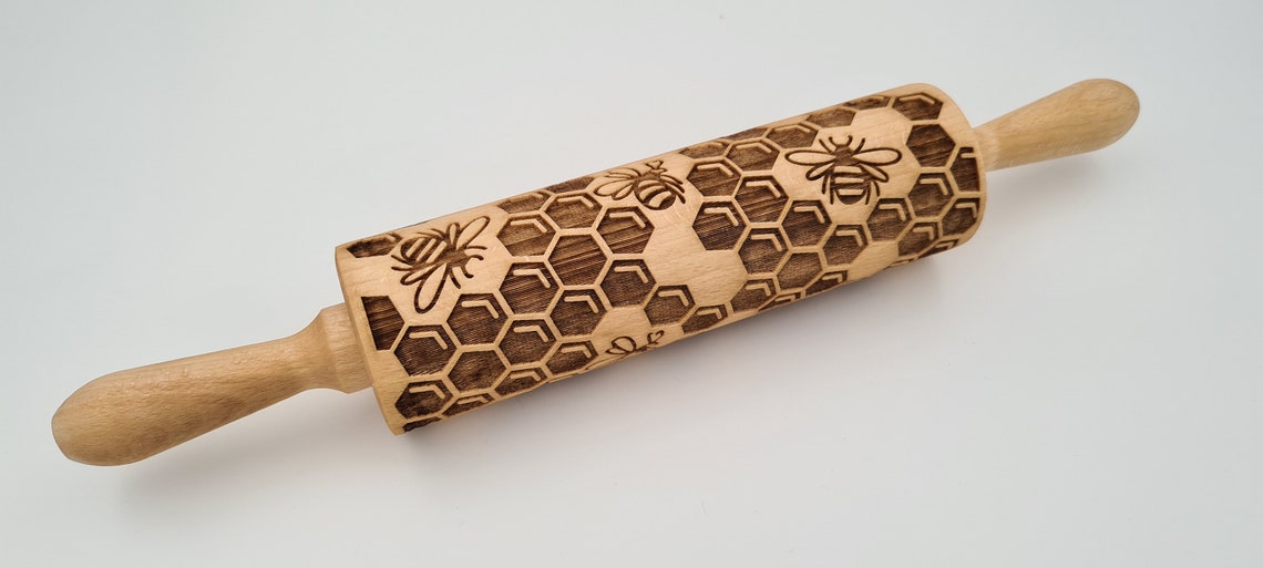 Engraved Rolling Pin Natural Wood Folk Kitchen Pins Handmade - Bees